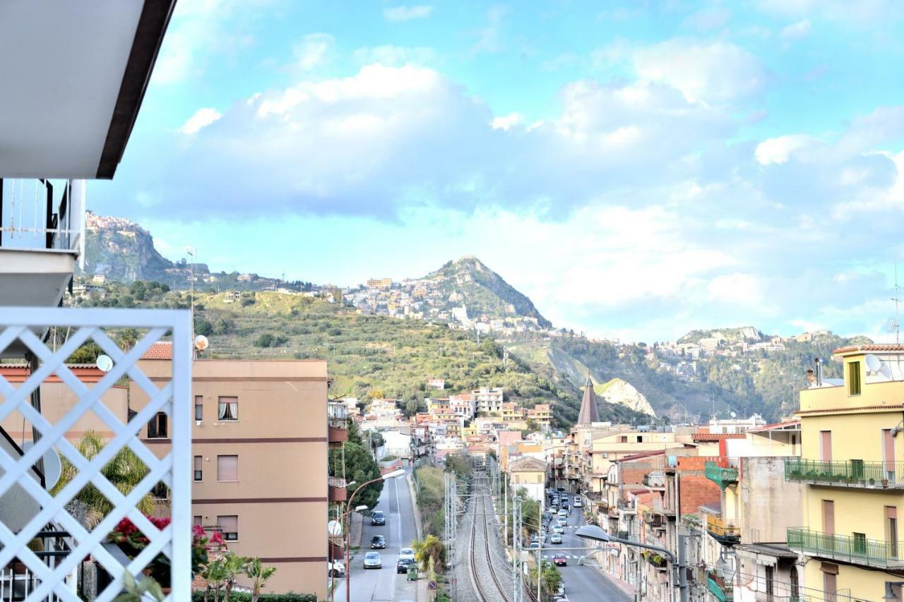 B&B Al Sole Di Sicilia Giardini Naxos Exteriér fotografie