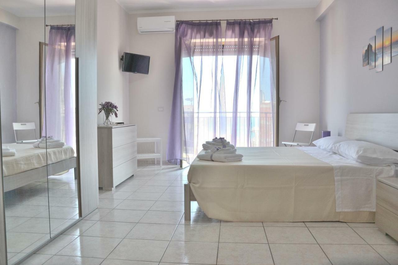 B&B Al Sole Di Sicilia Giardini Naxos Exteriér fotografie