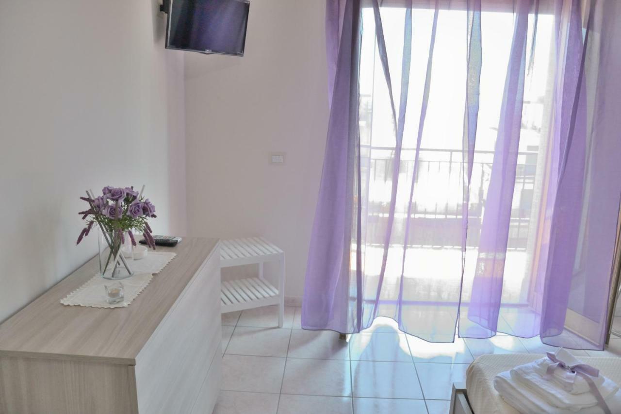 B&B Al Sole Di Sicilia Giardini Naxos Exteriér fotografie