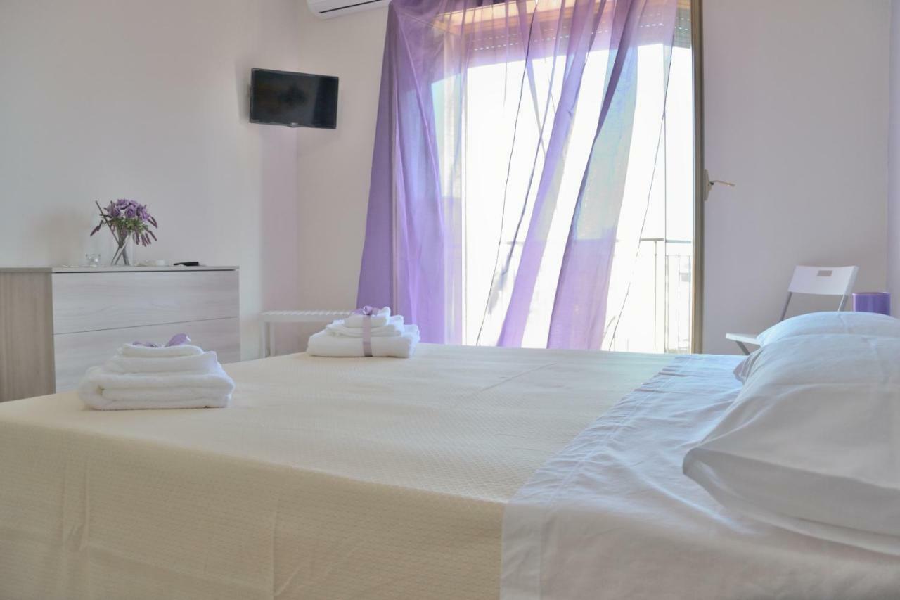 B&B Al Sole Di Sicilia Giardini Naxos Exteriér fotografie